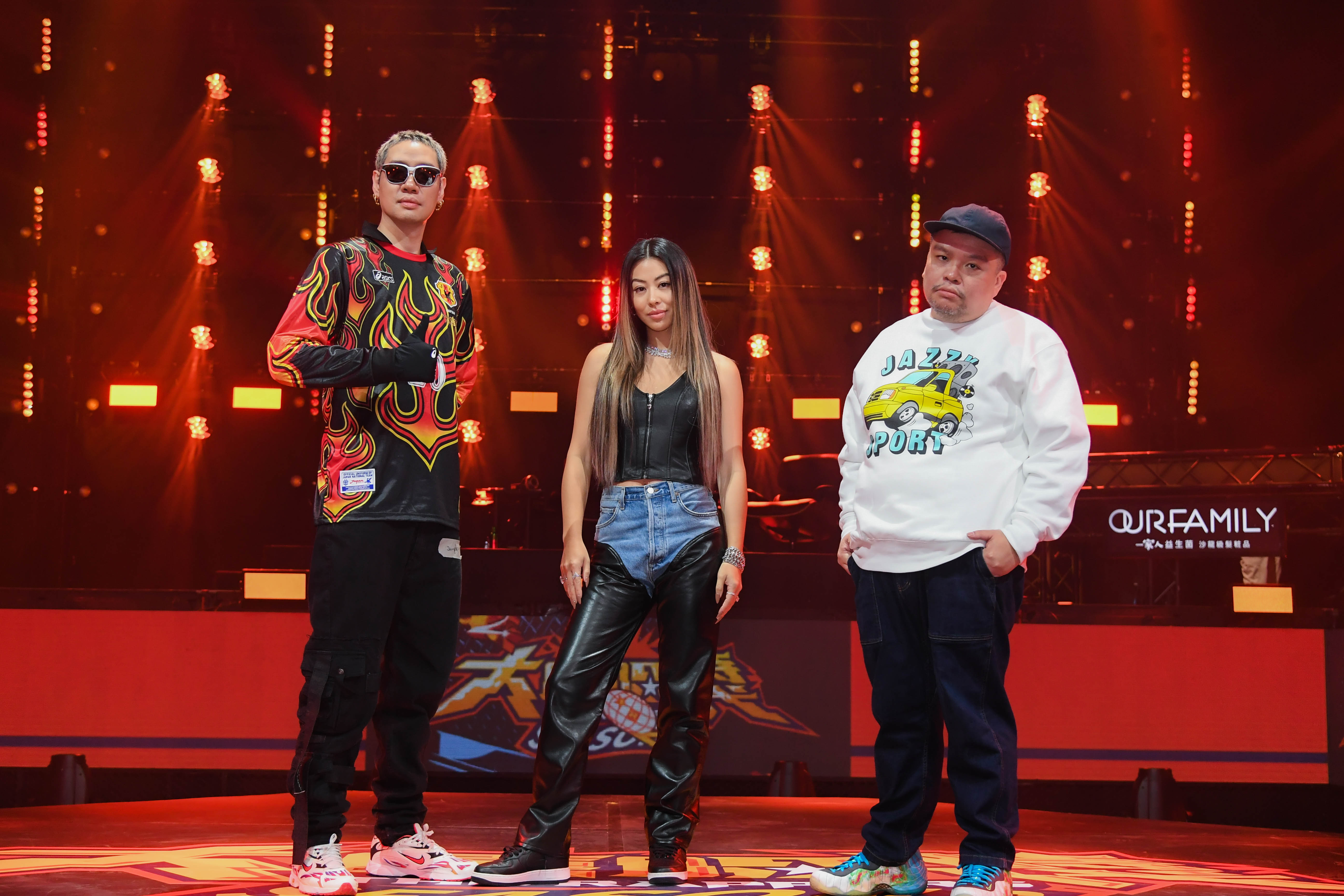 《大嘻哈時代2》評審 Starr Chen陳星翰超怪咖 網友封「大嘻哈時代迷因魔人」|迪拉胖虧「吃到陳星翰的口水，就會變成神經病」