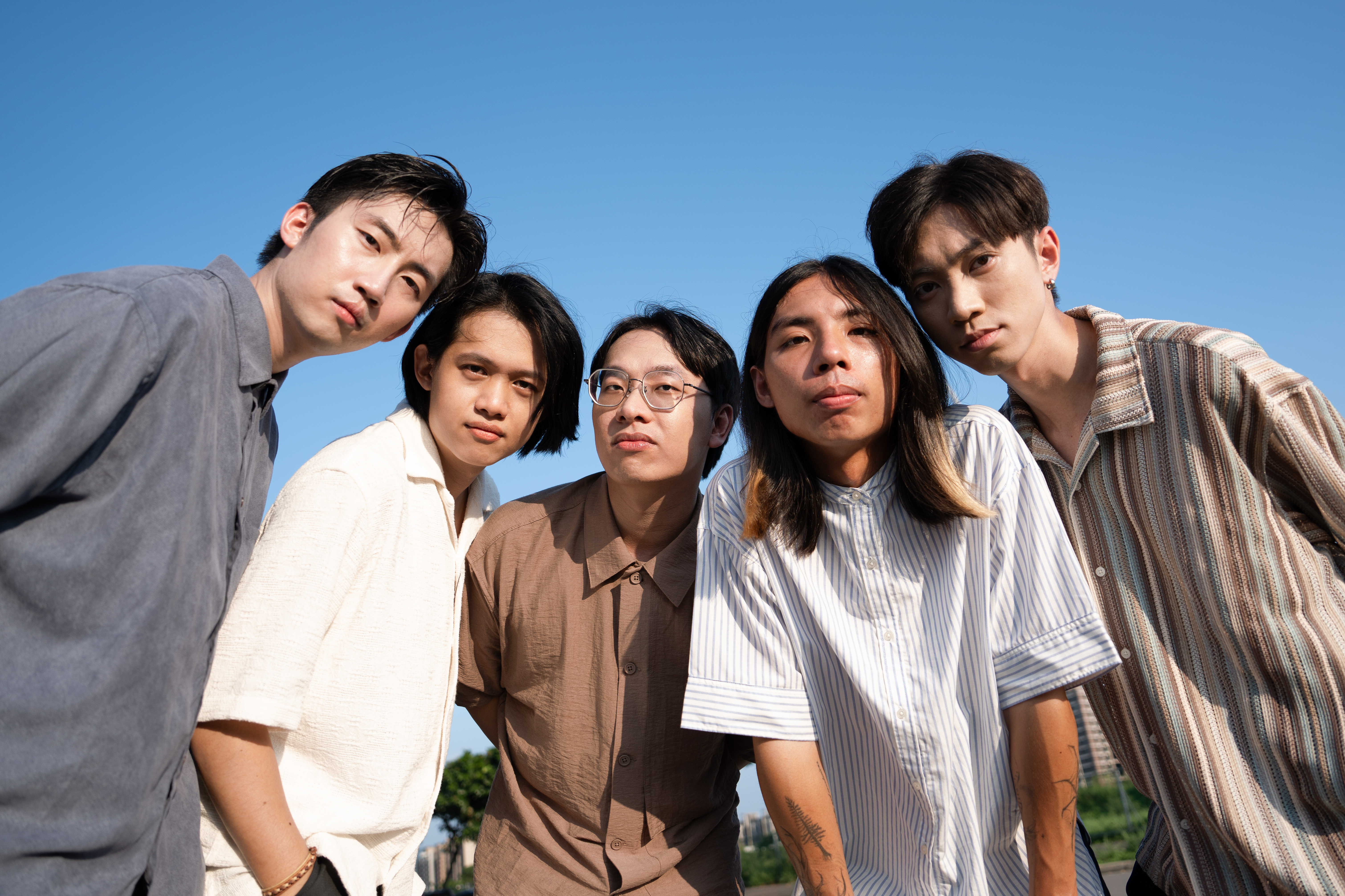 躁音製造所｜注入新能量！ 次世代質感搖滾樂團伯爵白唱出少年的糾結