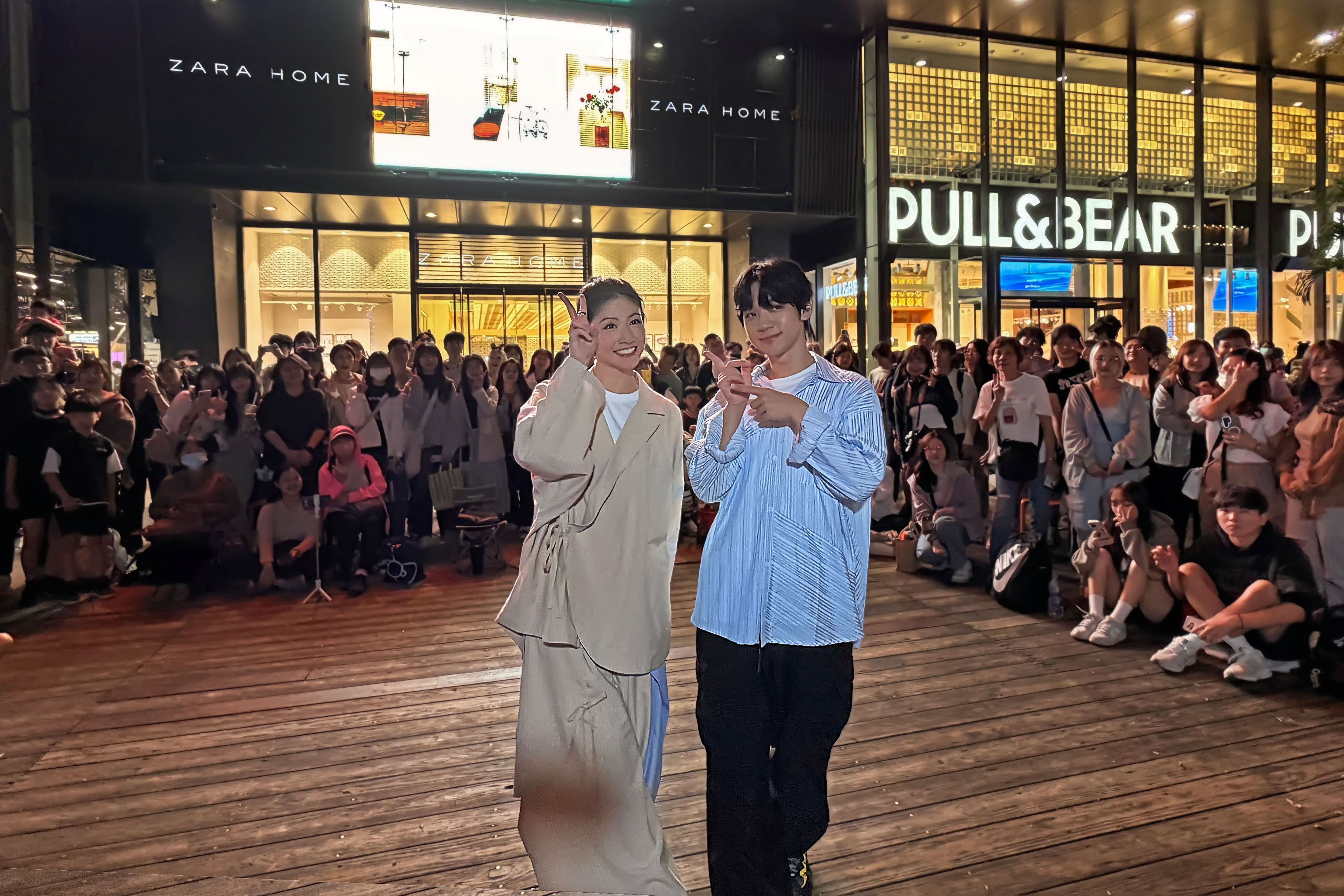 李千娜出道18年首攻TICC：「入戲」演唱會挑戰唱跳與多重宇宙舞台全解析