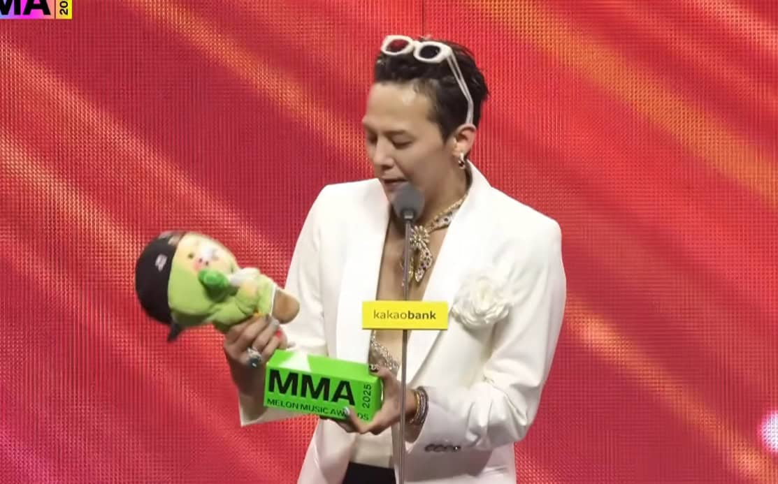 MMA 2025 懶人包｜GD 權志龍王者歸來橫掃 3 大賞！Jennie 創紀錄、EXO 淚目回憶殺 (附完整得獎名單)