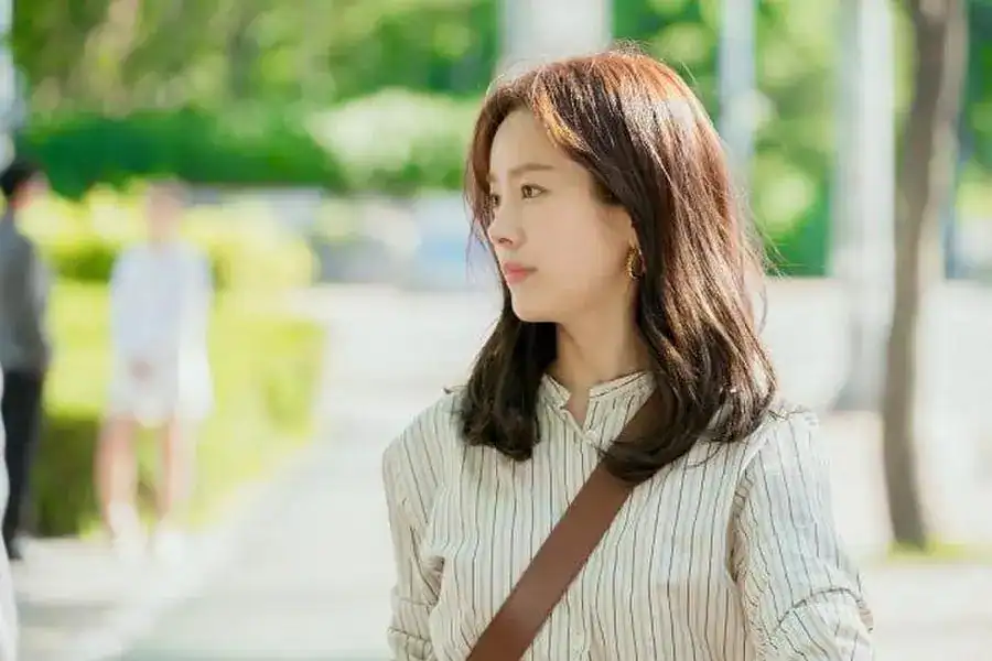 女性在都市中的思考與自由冒險.