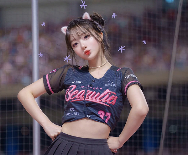 權喜原：從「怪物新人」到味全龍核心，揭密這位神似張員瑛的應援女神