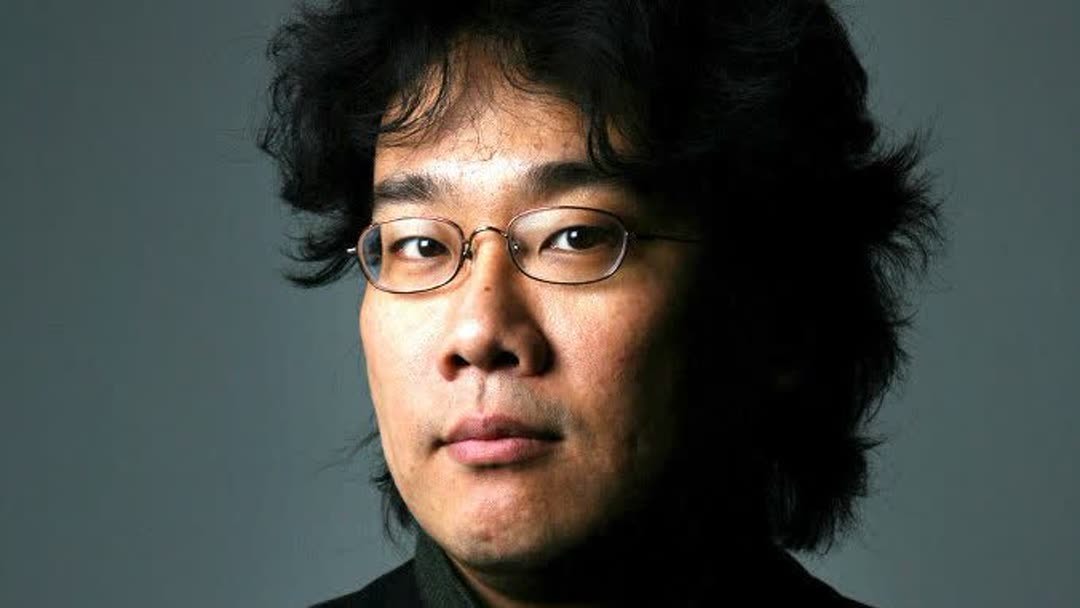 奉俊昊電影解密：超越一英吋字幕，用階級與氣味刺破資本膿瘡 | 21世紀25名最佳電影導演 EP1