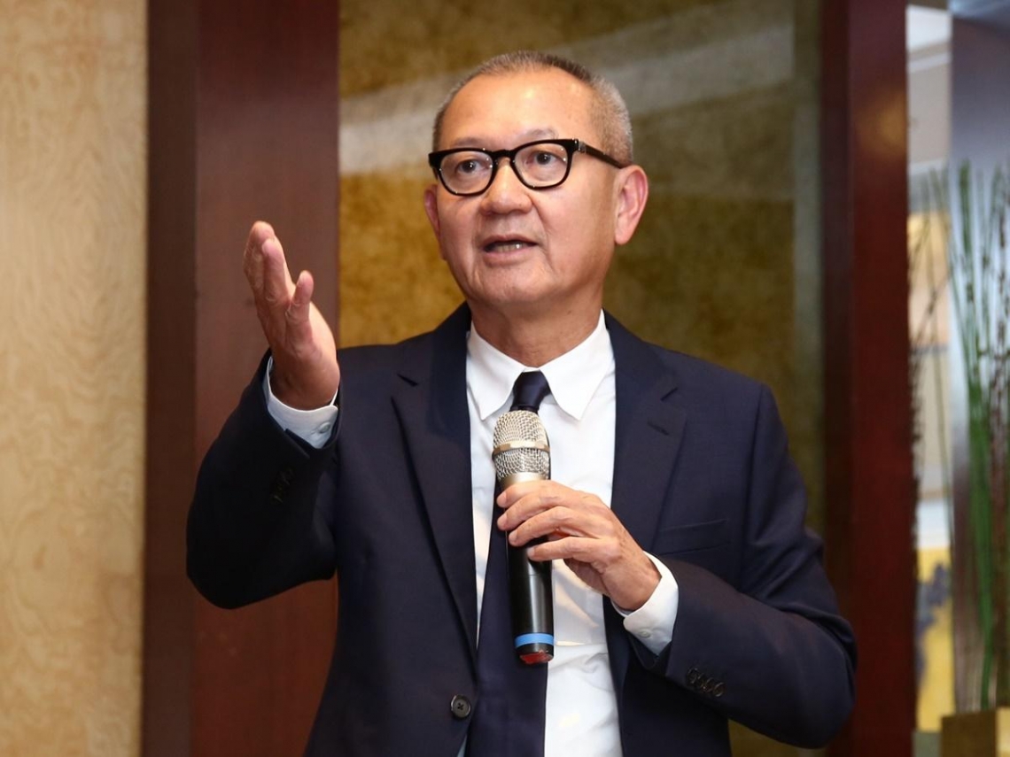 陳泰銘的藝術煉金術：國巨電阻如何轉化為跨越世紀的全球美學秩序