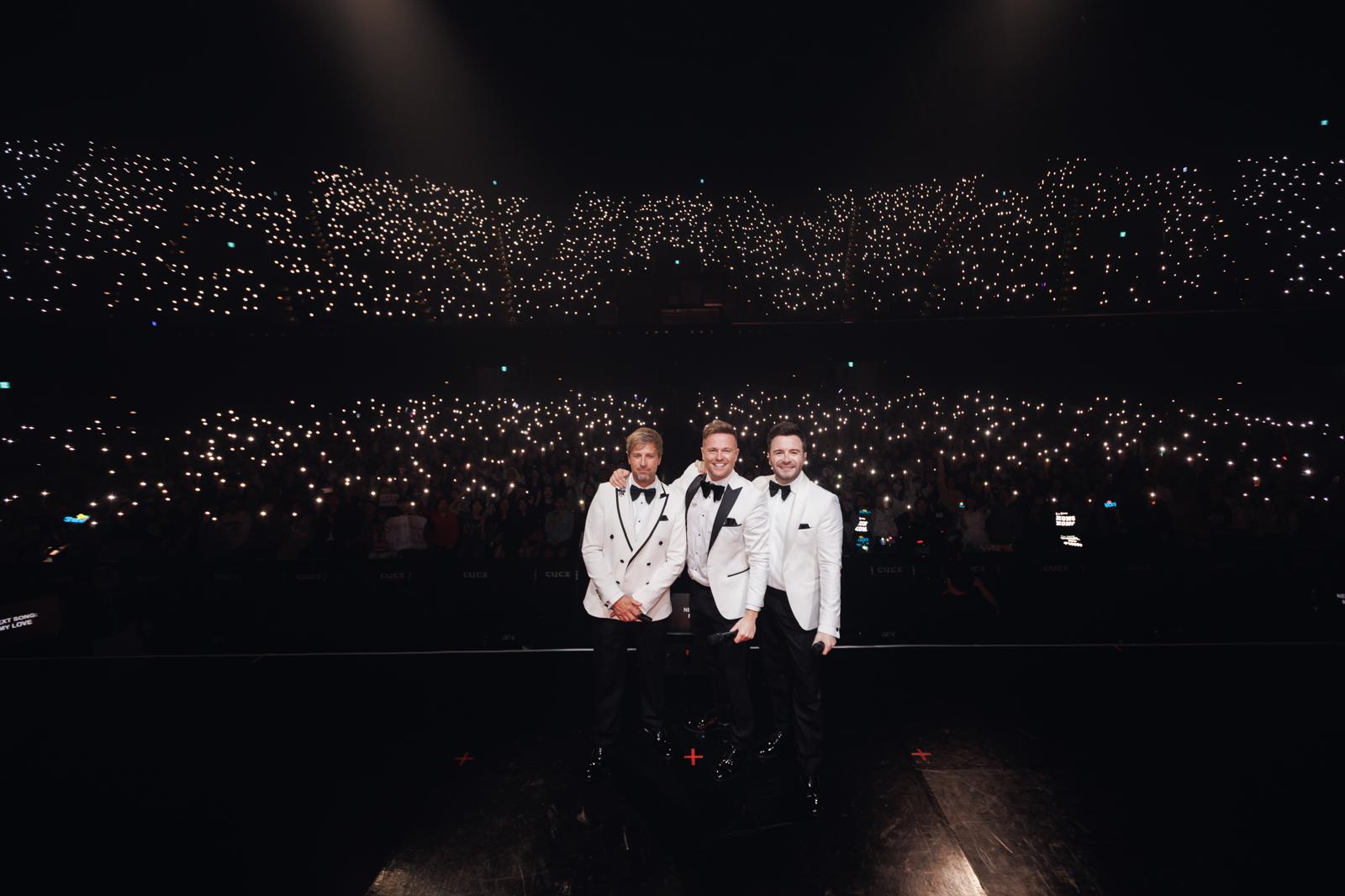 西城男孩高雄開唱出包？錯過班機搭高鐵，這場交響盛宴竟成 25 年最親民傳奇