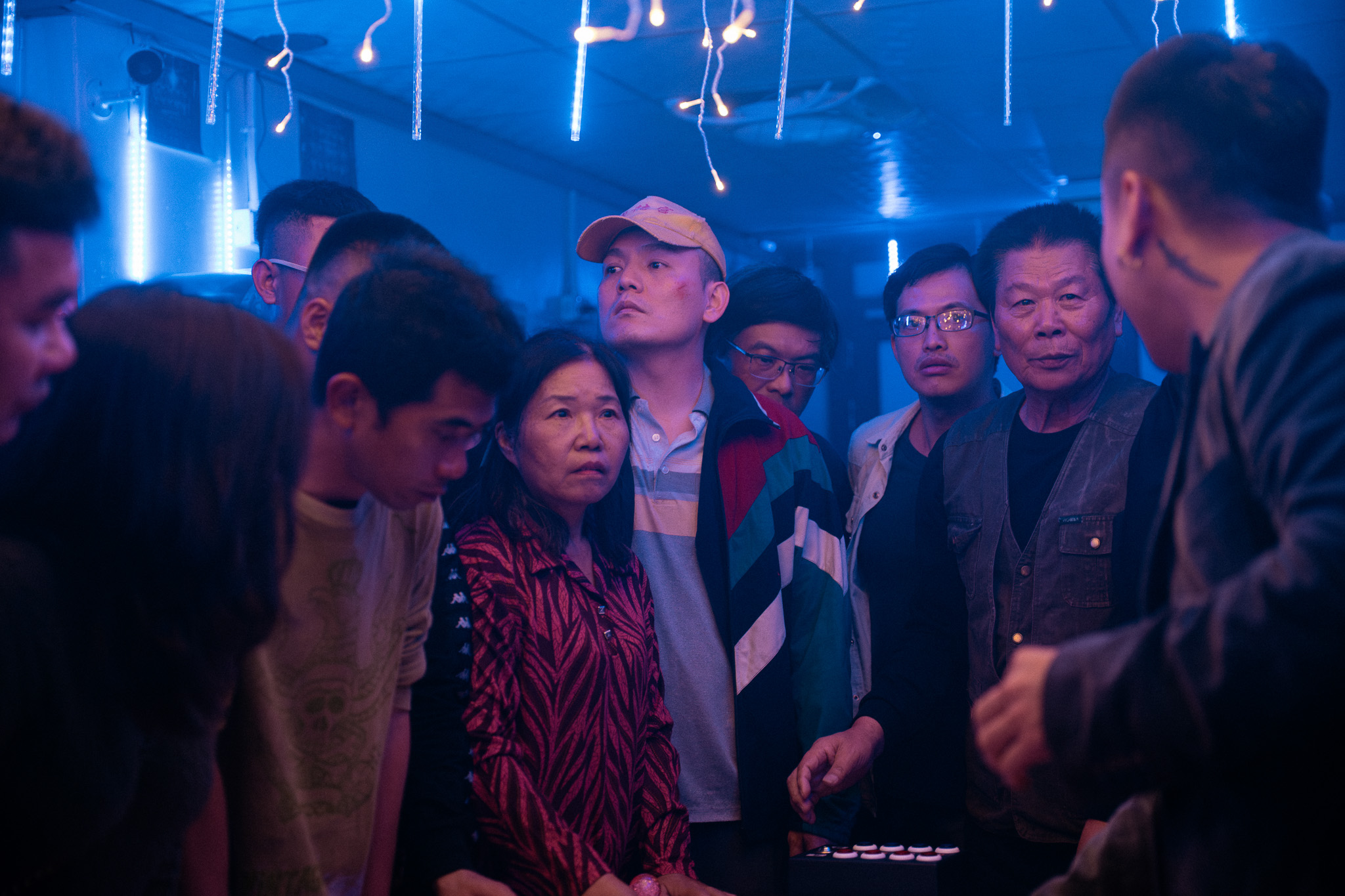 窒息感滿分！《死亡賭局》春風影帝級演出，台灣鄉村最黑暗的地下豪賭