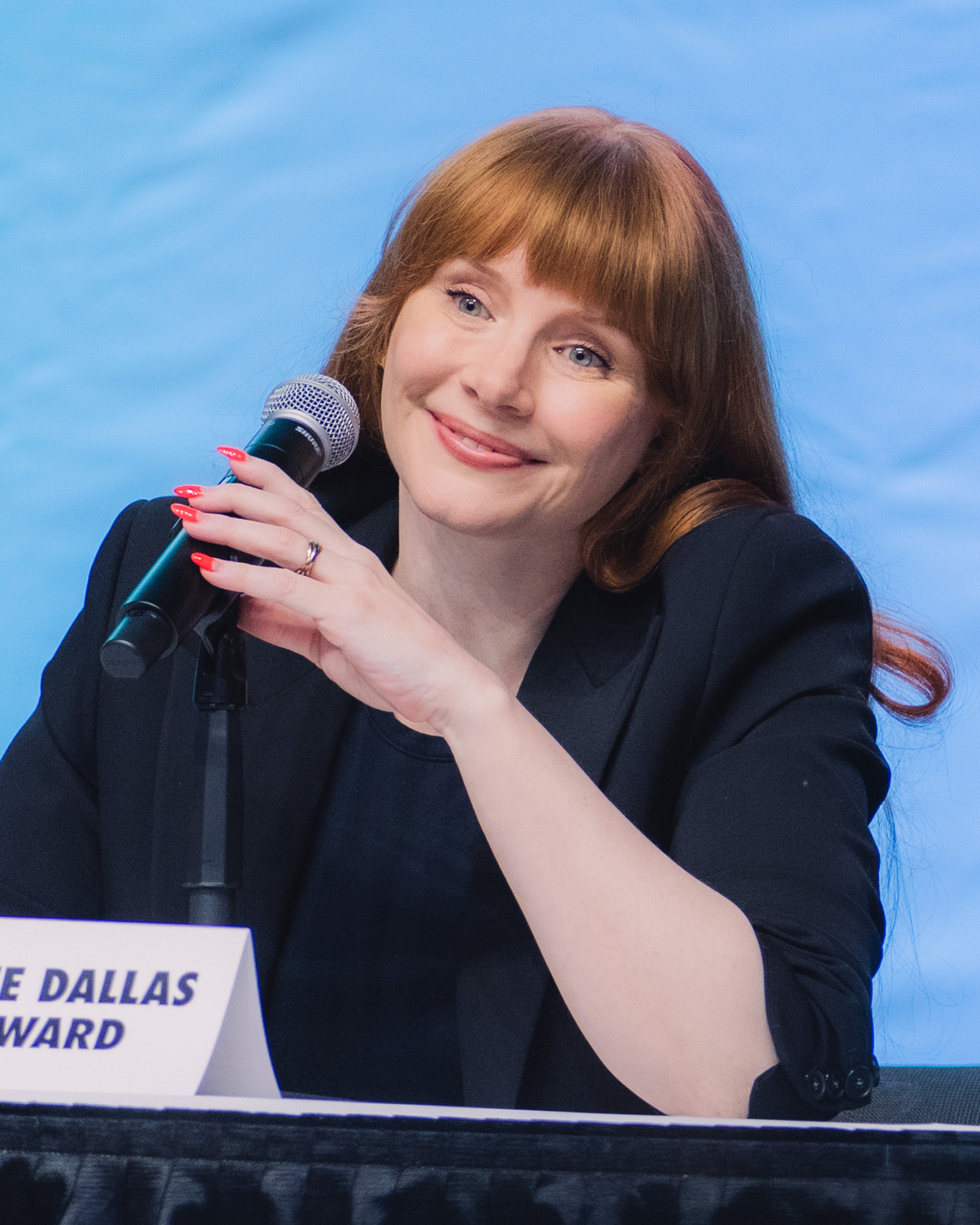 Bryce Dallas Howard 是誰？從《侏羅紀世界》演員到《星際大戰》導演