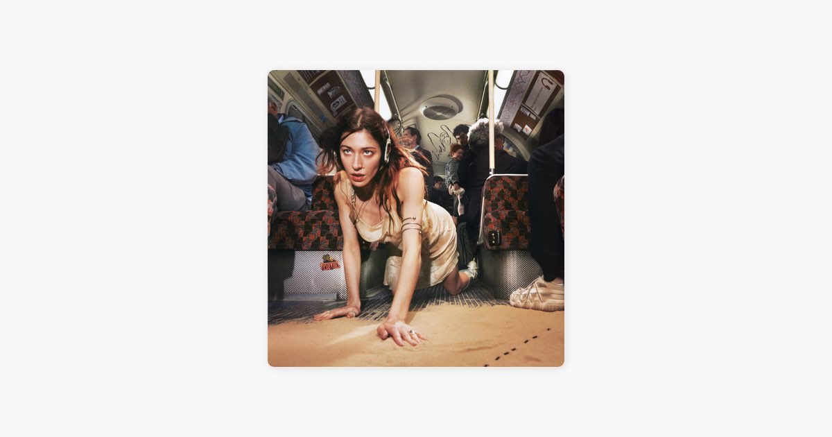 Caroline Polachek 作品與風格：Chairlift、Pang、Desire 與 Everasking