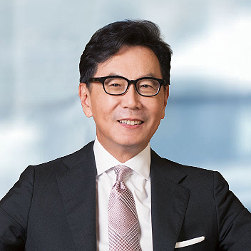 富邦金控官方經營委員會頁的蔡明忠人物照