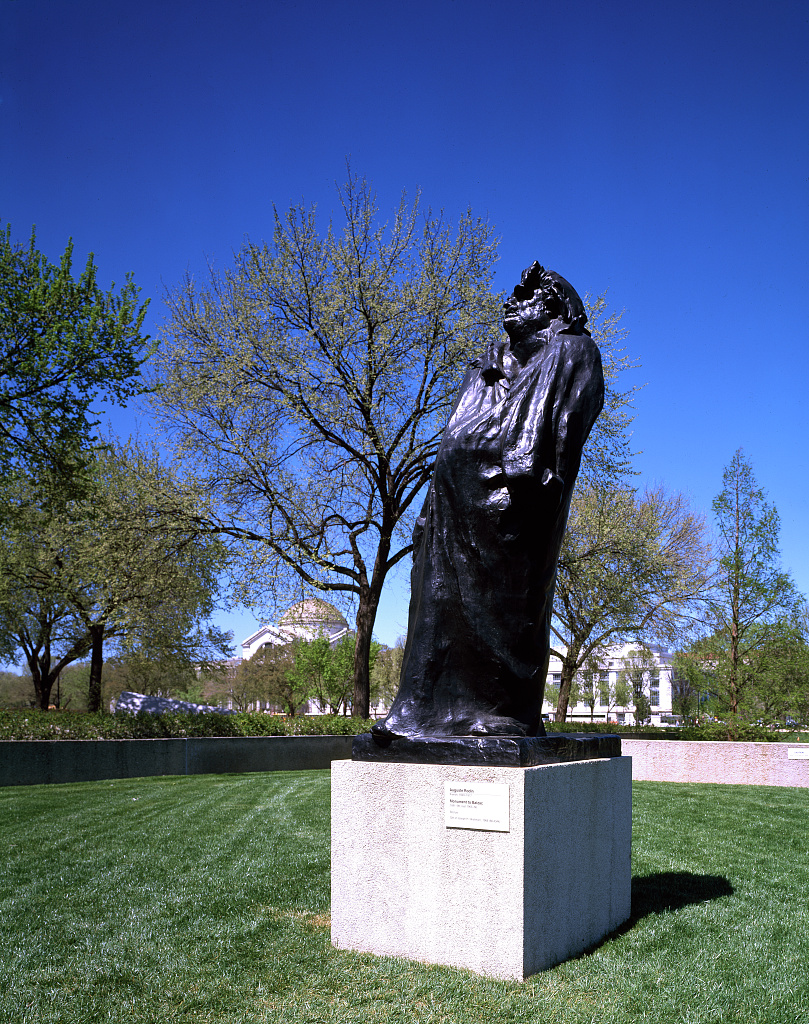 華盛頓 Smithsonian Hirshhorn 外的 Auguste Rodin《Honoré de Balzac》雕塑,美國國會圖書館館藏;用於辨識作家與文學史脈絡,不代表單一文學解讀。