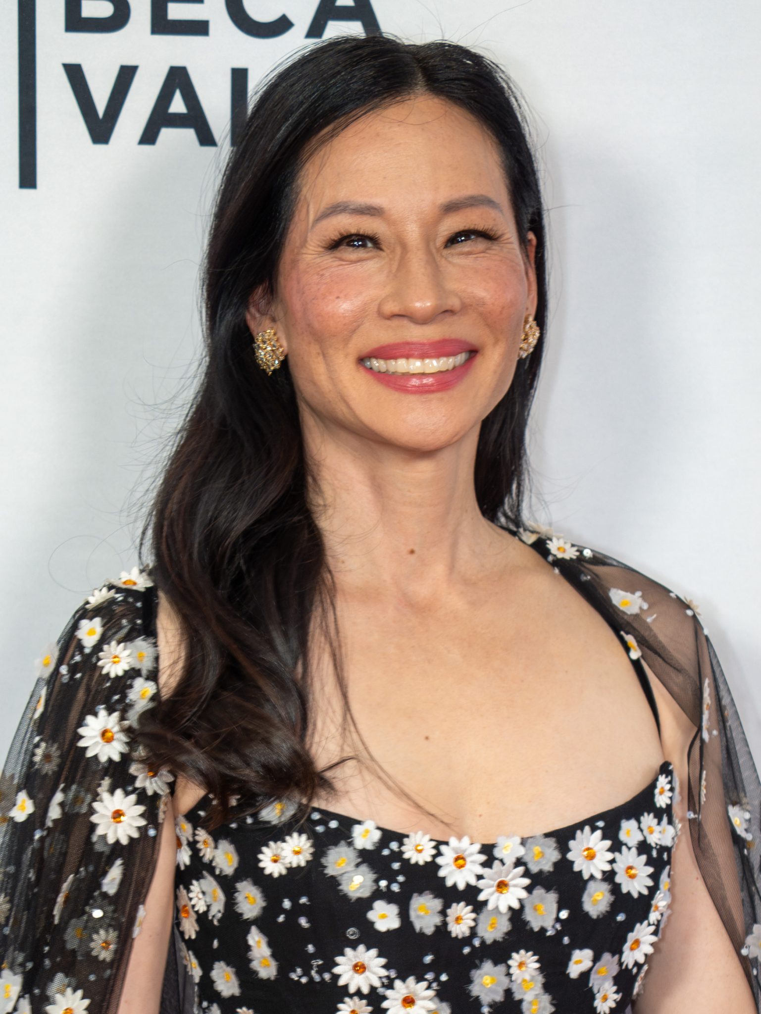 Lucy Liu如何突破好萊塢亞裔角色限制？《Ally McBeal》《Kill Bill》《Elementary》人物／主題封面