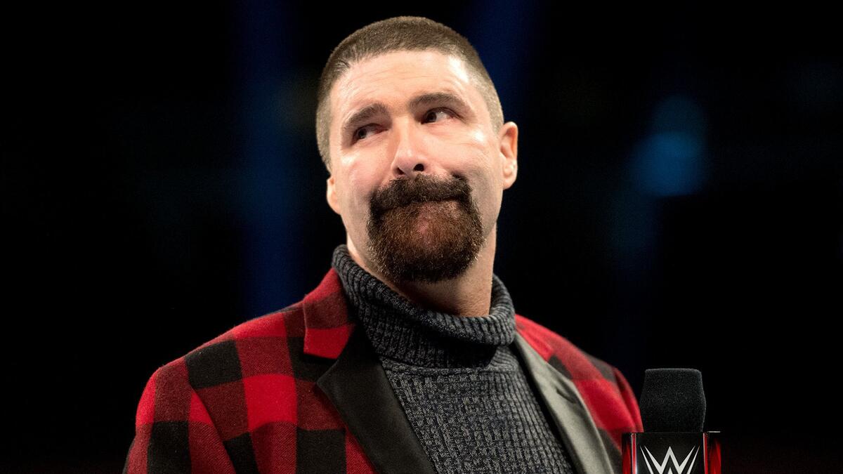 Mick Foley 在 WWE 官方人物頁的肖像
