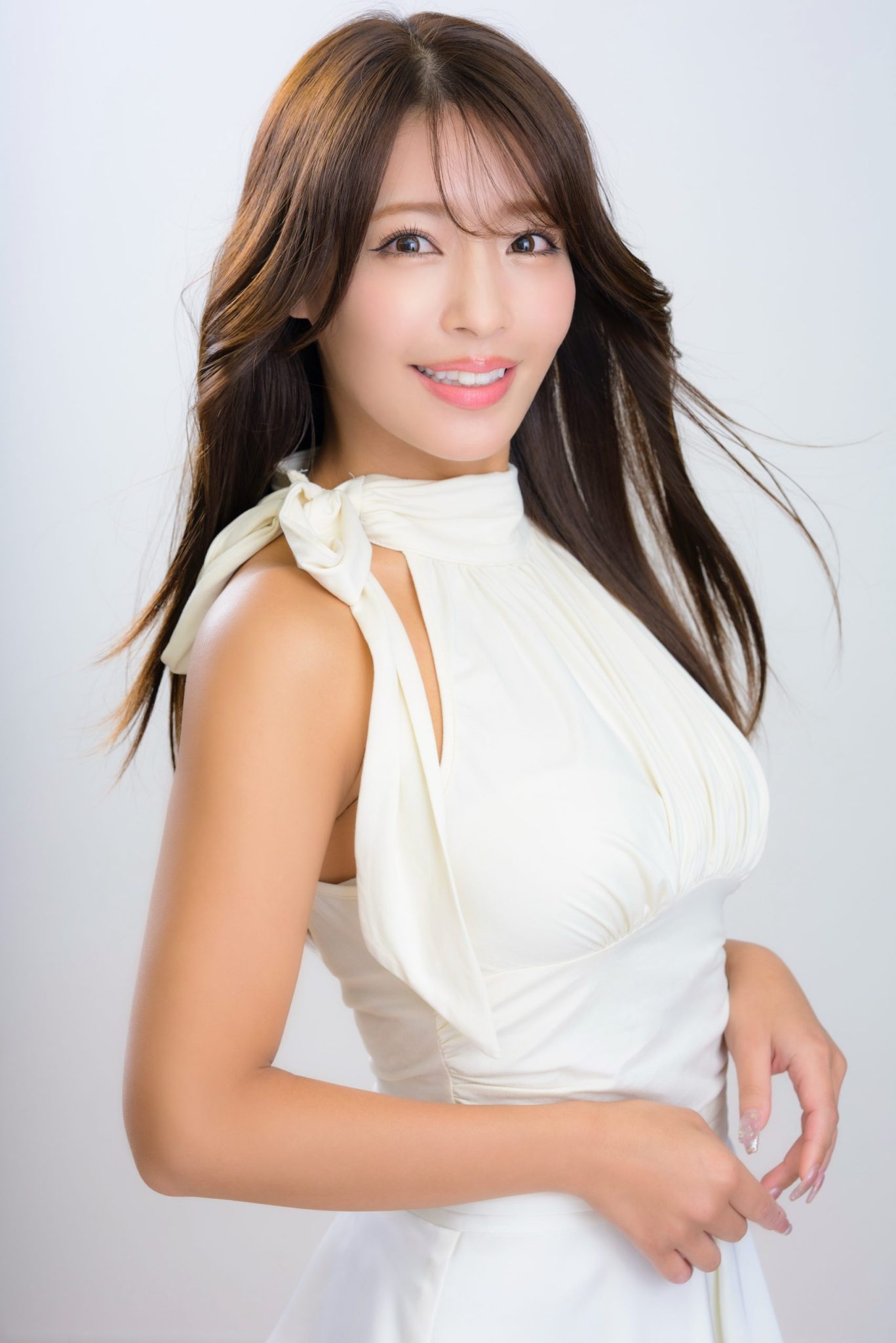 橋本梨菜與風格化影像：個人美學如何成為內容資產