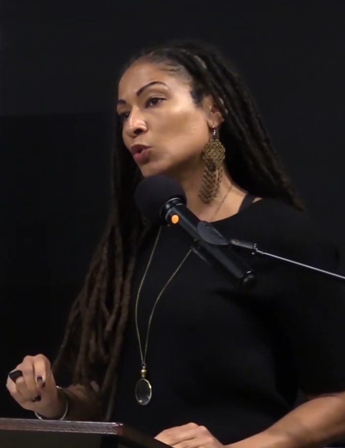 Ruha Benjamin《科技之後的種族》為什麼提出「New Jim Code」?創新也可能把歧視做得更有效率人物/主題封面