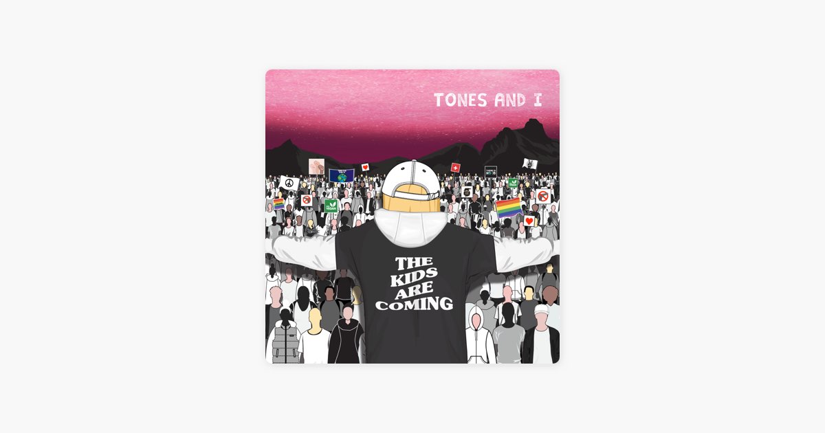 Tones And I〈Bad Child〉爆紅後誤讀與流行人聲評論配圖