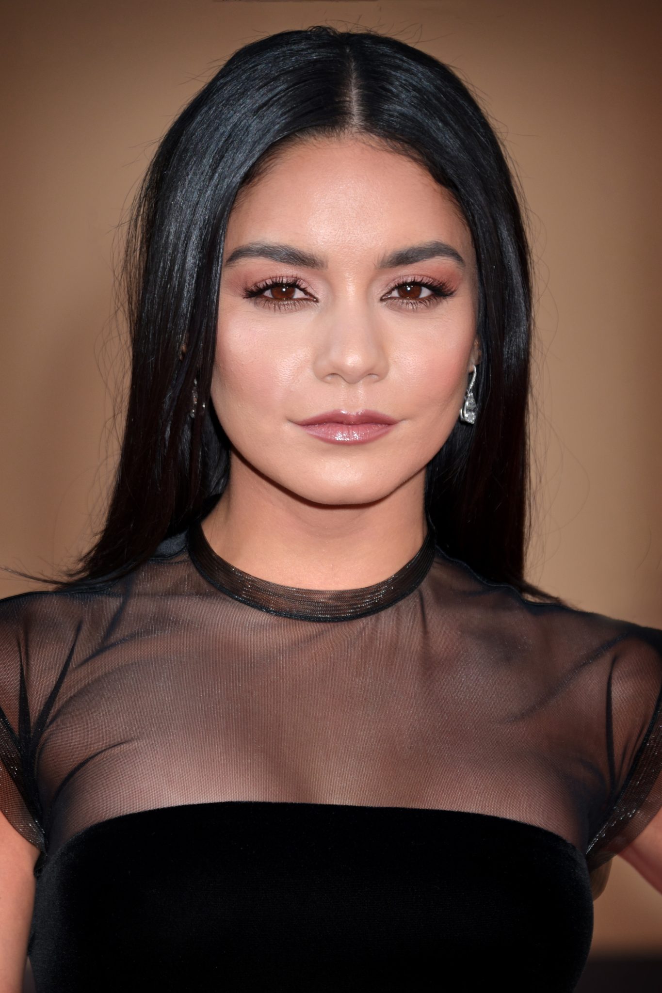 Vanessa Hudgens 不只是《歌舞青春》：迪士尼偶像如何在串流時代重新定位